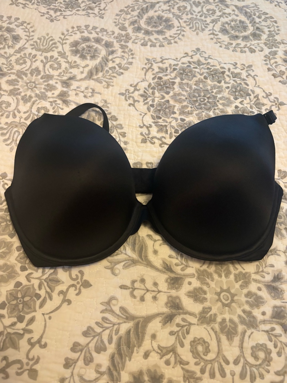 Victoria’s Secret Pink - Push up bra 36DD